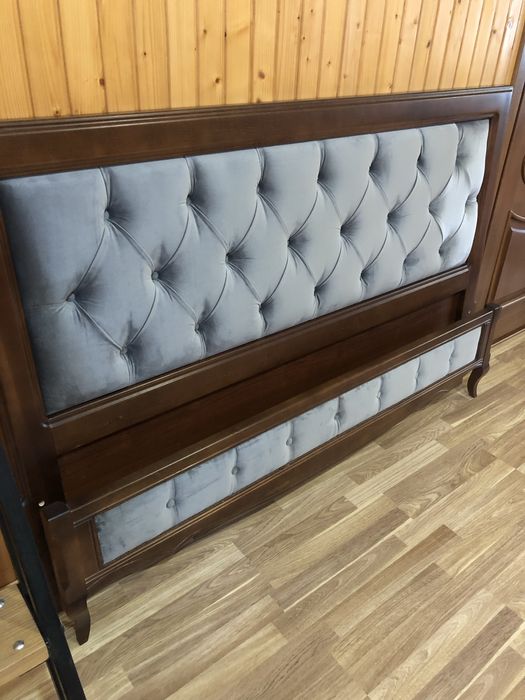 Ліжко двоспальне (натуральне дерево+мяка спинка)160*200