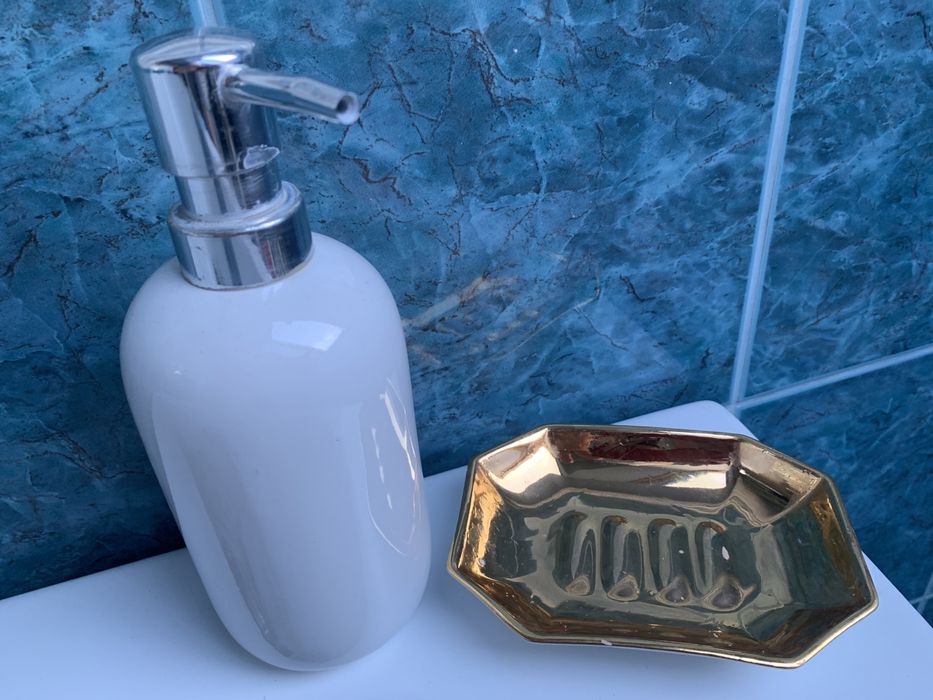 Zestaw pojemników do lazienki