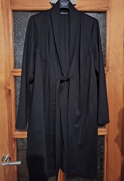 Чёрный кардиган ,размер  54