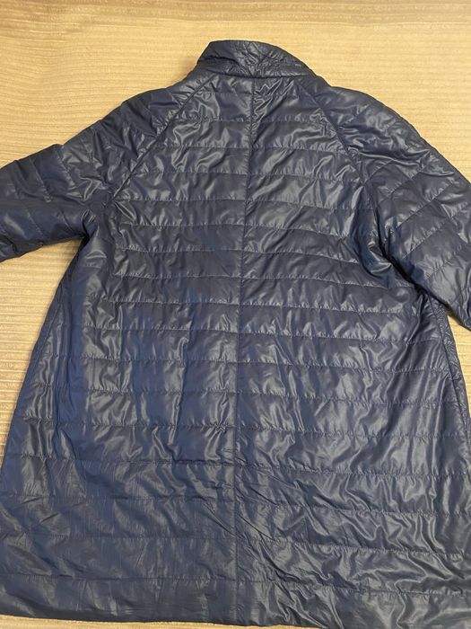 Куртка удлиненная большого размера.