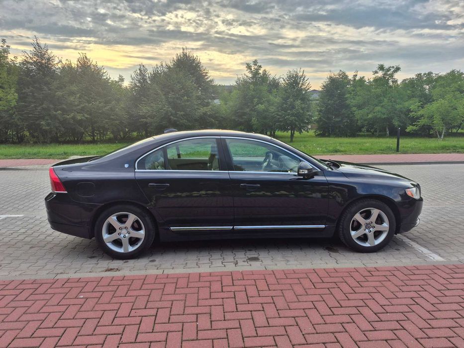 Volvo S80 2.4 D5 185KM AWD EXECUTIVE