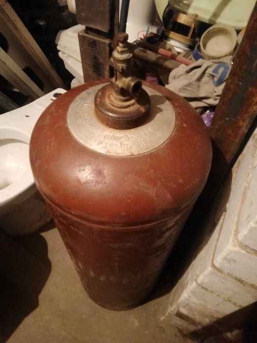 Продам Баллон газ