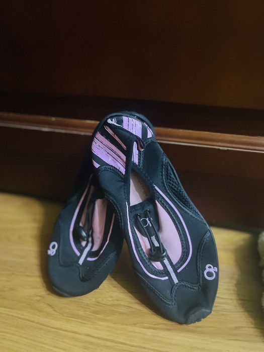 Коралки взутия для моря пляж