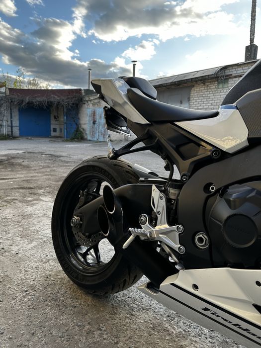 Продам Honda Cbr1000rr