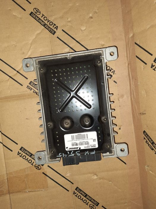 Infiniti fx 35 45 уселитель bose 28060cg010