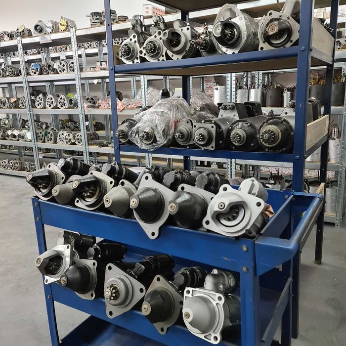 Rozrusznik John Deere alternator Case Claas Komatsu Cummins Cat R30