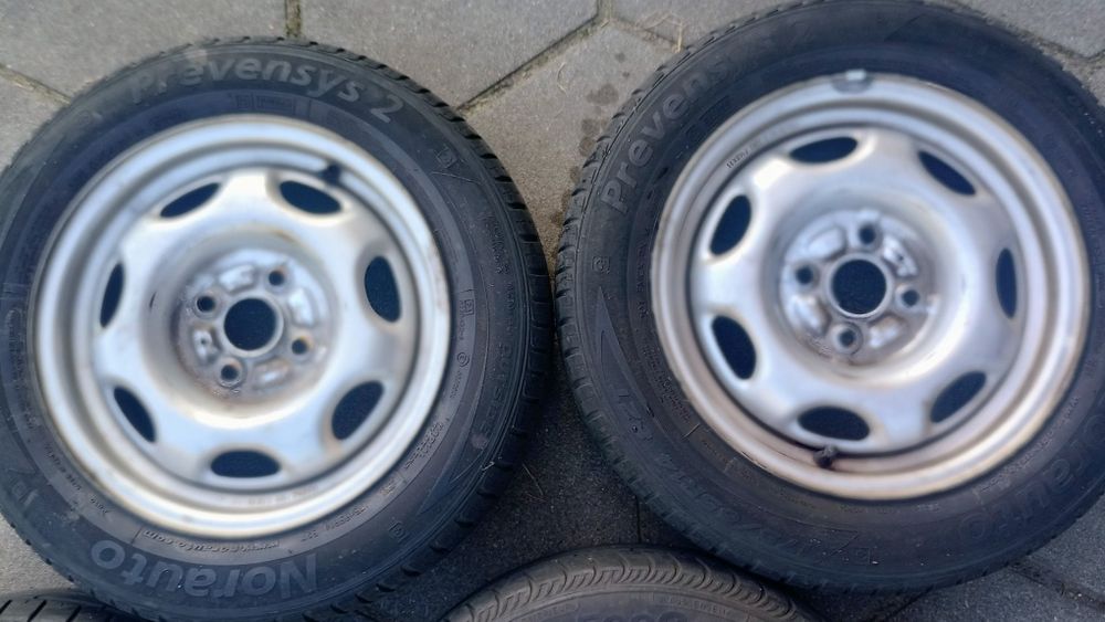 Toyota felgi stalowe 14 oryginalne