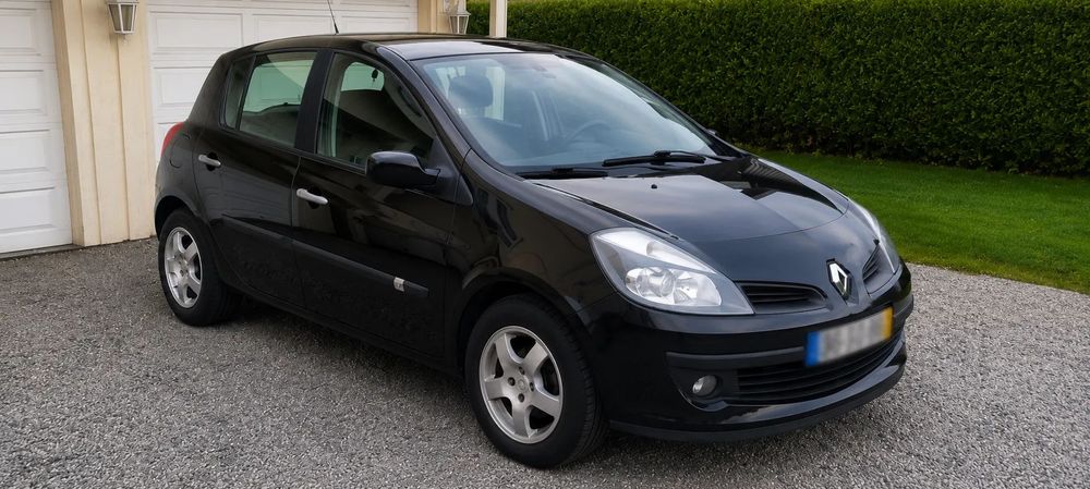 Renault Clio513919456316631041