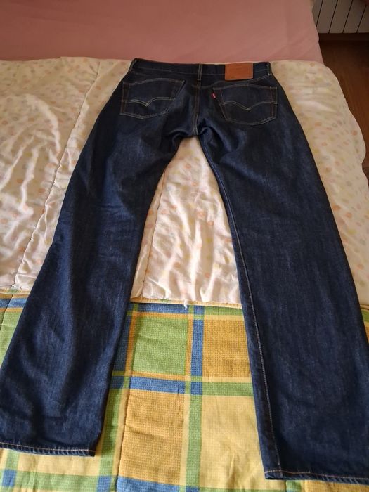 Calças da Levi Strauss