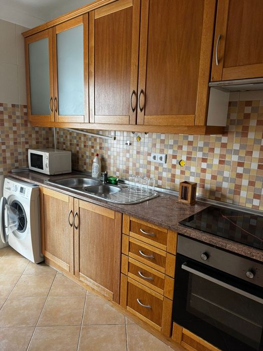 Apartamento T2 - Penha/Faro - Arrendar