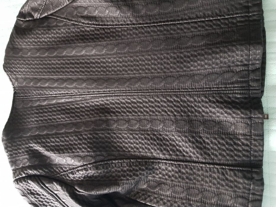 Kurtka rozm L nowa bez metki