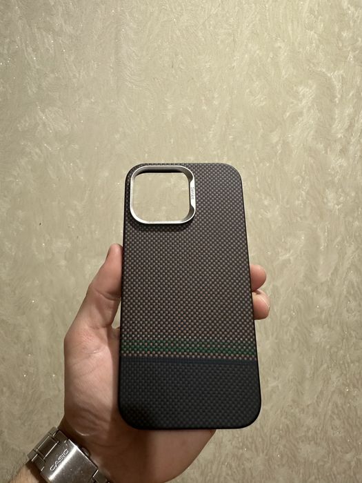 Чохол Benks Aramid Armor Pro 16 Pro Max