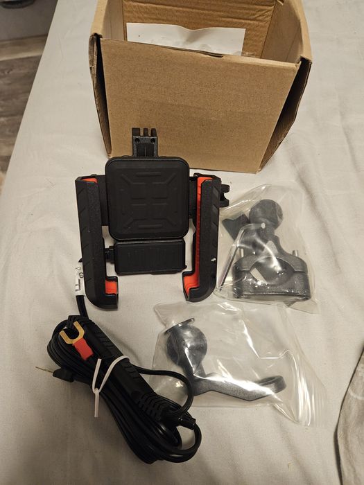 Uchwyt motocyklowy DKM na telefon indukcyjna antywibracyjny