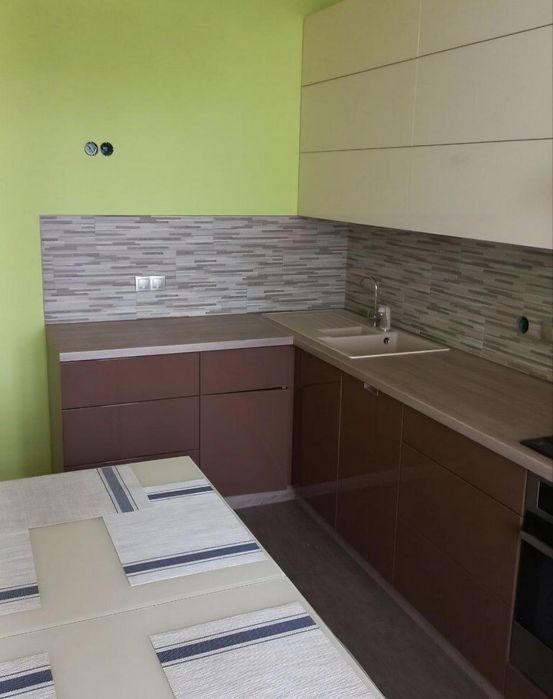 Продам 3-кім. квартиру вул. Станислава Партали (Балакірева), 17