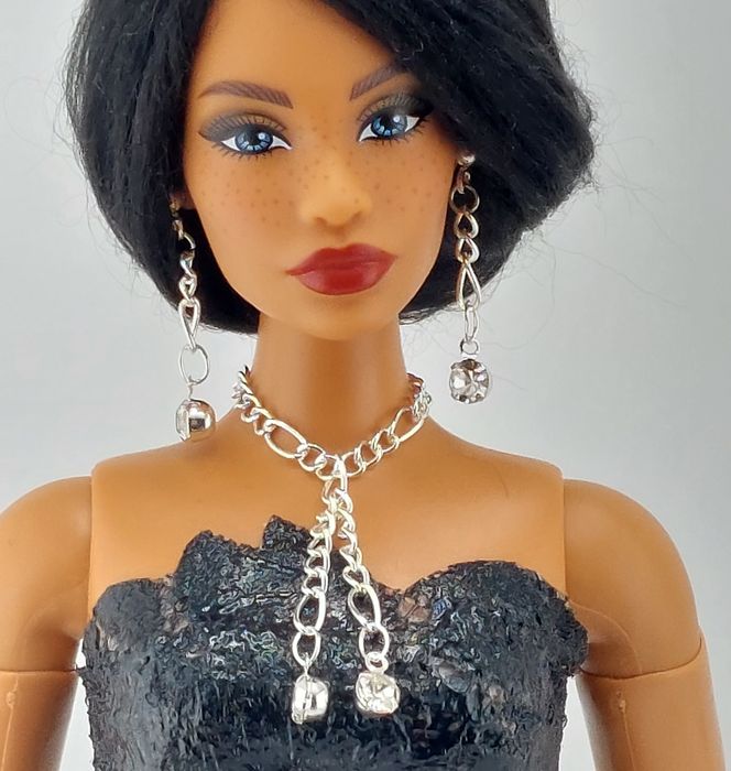 Zestaw biżuterii dla lalek Barbie