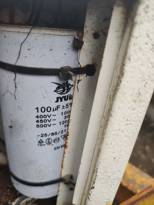 Станок для виготовлення шлакоблоків