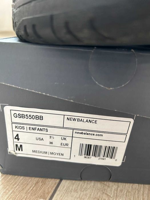 Підліткові фірмові кросівки New Balance модель 550 36р 22см стопа