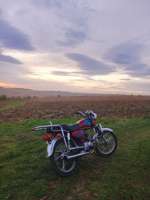 Продам мопед Альфа zs50f