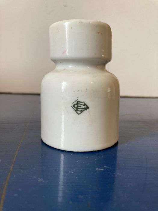 Ceramic Insulators437599277343713284