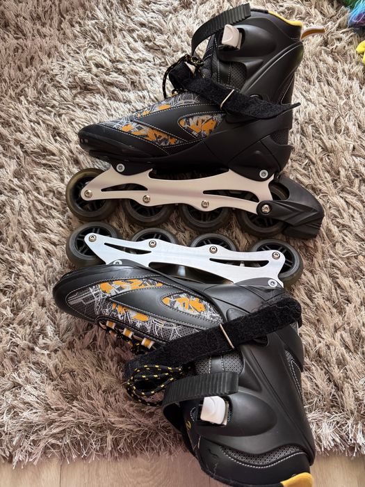 Роликові коньки