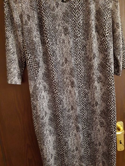 Sukienka wizytowa 48