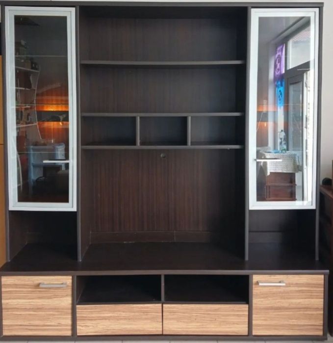 Шафа в передпокій