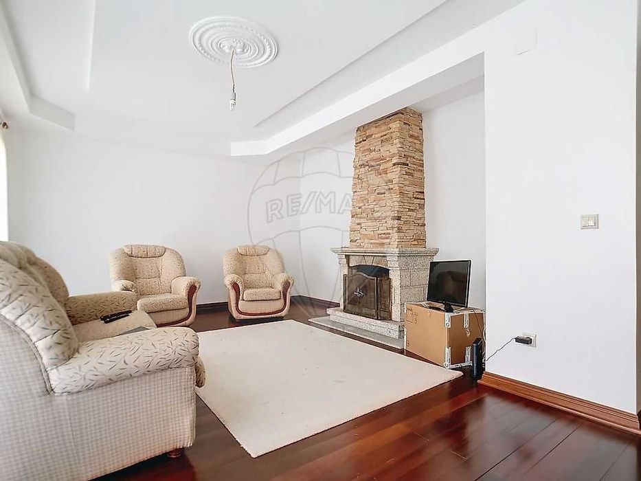 Moradia T4 Albergaria - Carregal do Sal