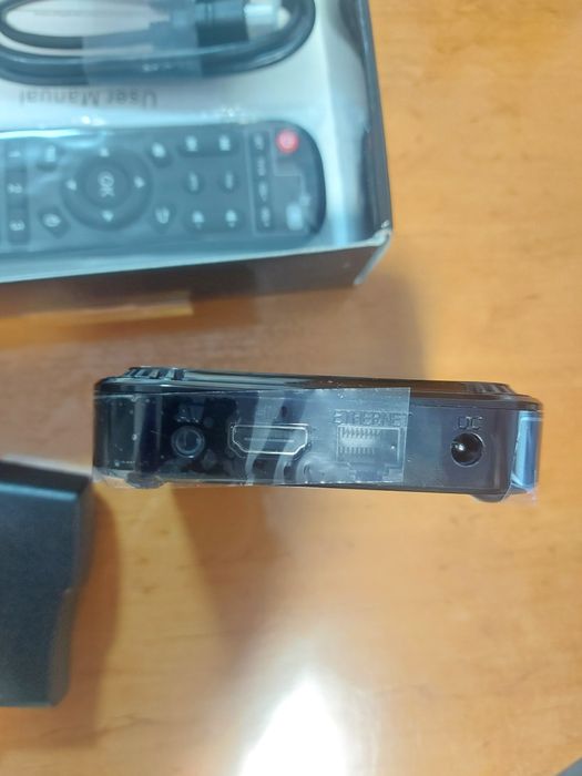 Hk1  RBOX  .idealne jako  smart