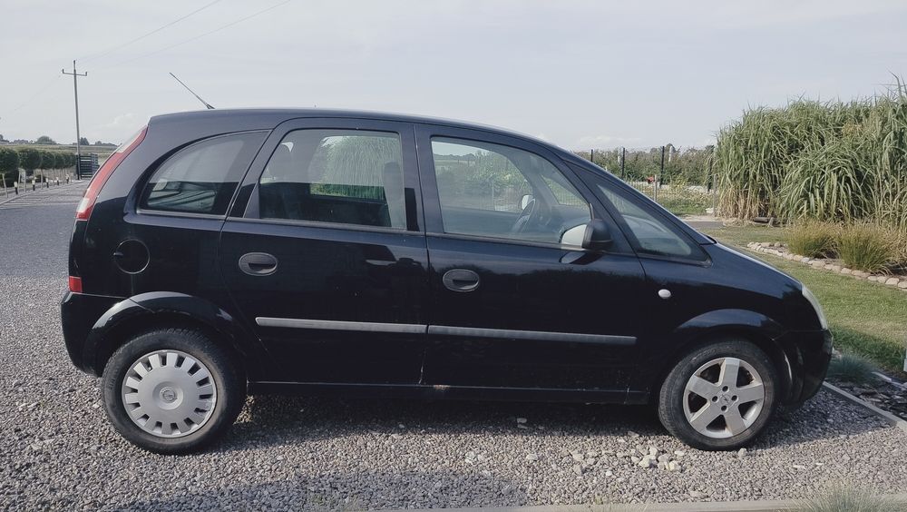 Opel Meriva jeździ ale do naprawy