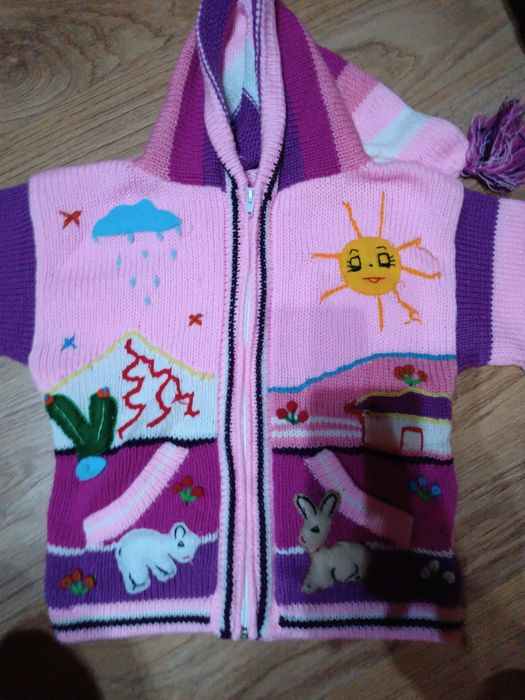 Sweterek dla dziewczynki