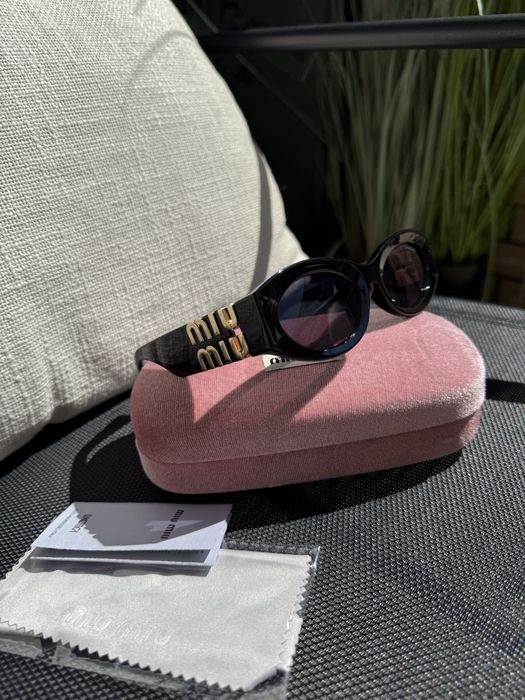 Жіночі окуляри Miu Miu