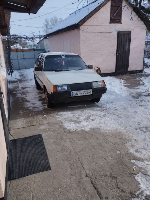 Продам таврию 1102 93 року