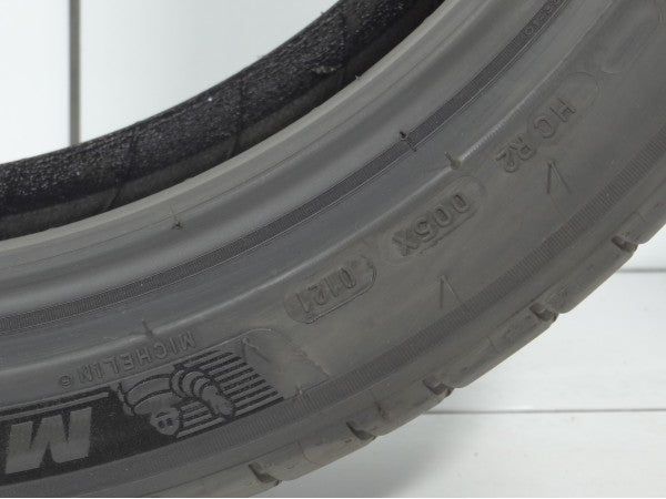 Michelin Pilot Sport 4 225/45R19 96 W [2020] Demo-7Mm