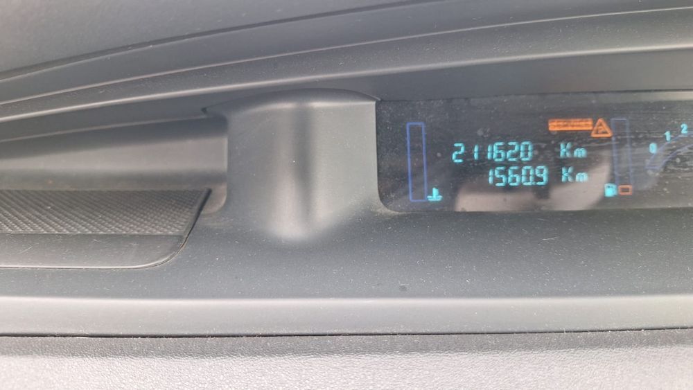 Vende-se carrinha Renault de 7 lugares