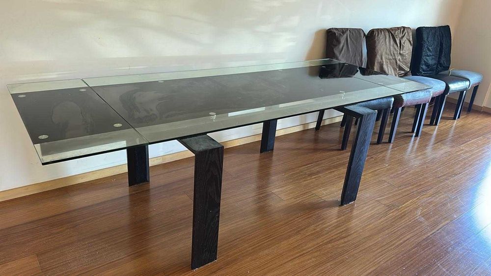 Mesa de vidro rebatível