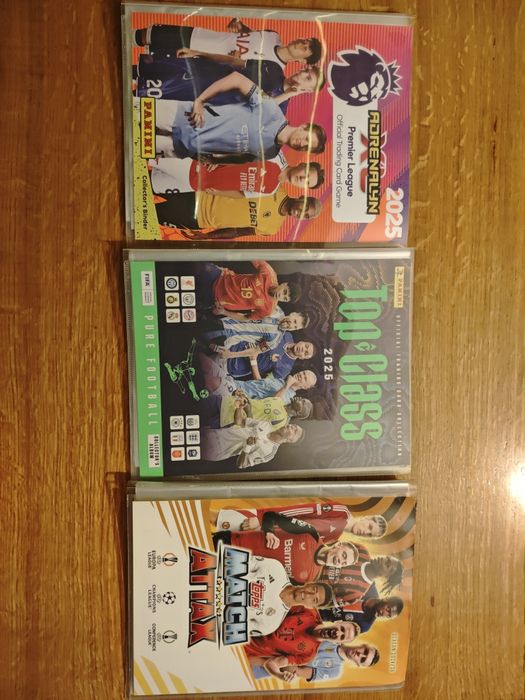 Albumy z kartami piłkarskimi