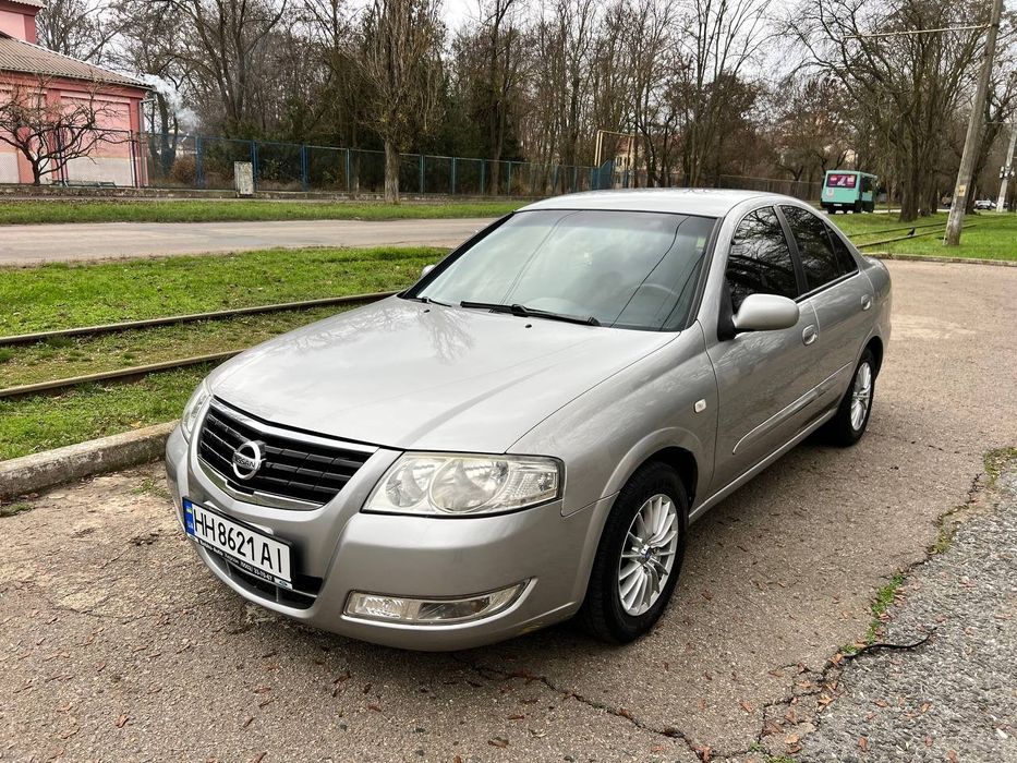 Отличное состояние. Полностью обслужена. Мотор и коробка без нареканий. Автомат переключает плавно без рывков и толчков. Кузов без коррозии. Ходовая после капремонта. Газовая Установка Италия 4-е поколение. Вписан в ТП. Салон чистый и не прокурен. Документы в полном порядке.