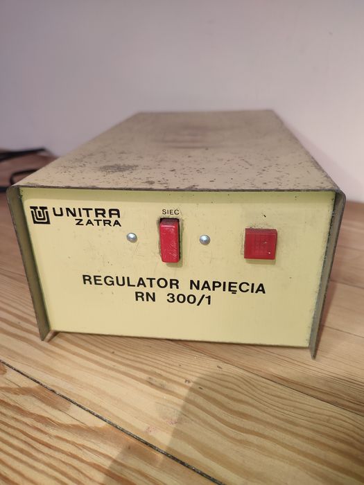 Regulator napięcia UNITRA