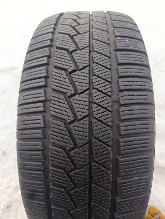 245/50/19 Continental winter contact ts 860s
