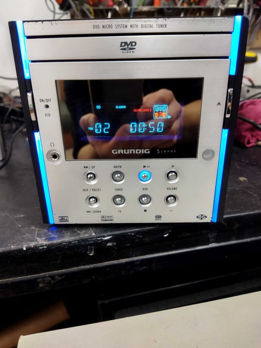 Grundig UMS 6400 DVD system kina domowego