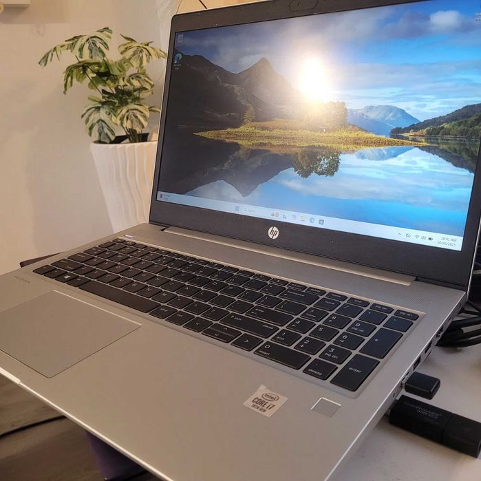 HP Probook 15.6" i7-10510U/16GB/512Nvme gama profissional