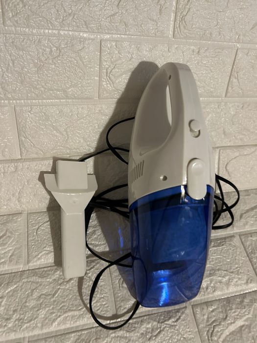 Aspirador de carro portátil