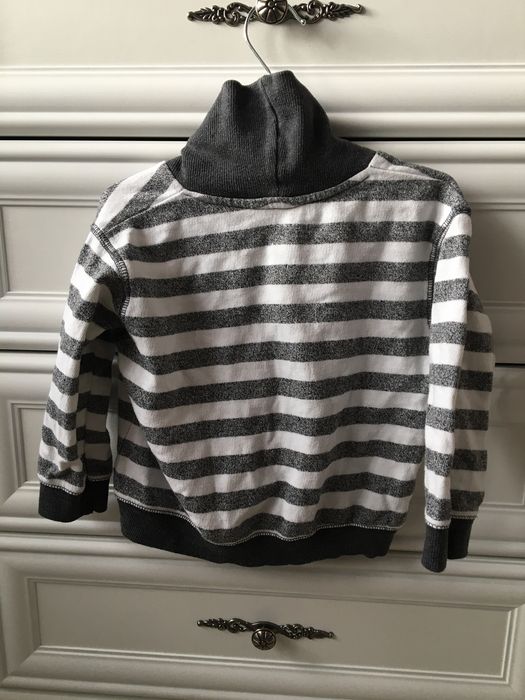 Sweterek bluza 92