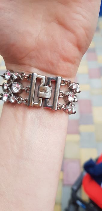 Годинник-браслет Guess