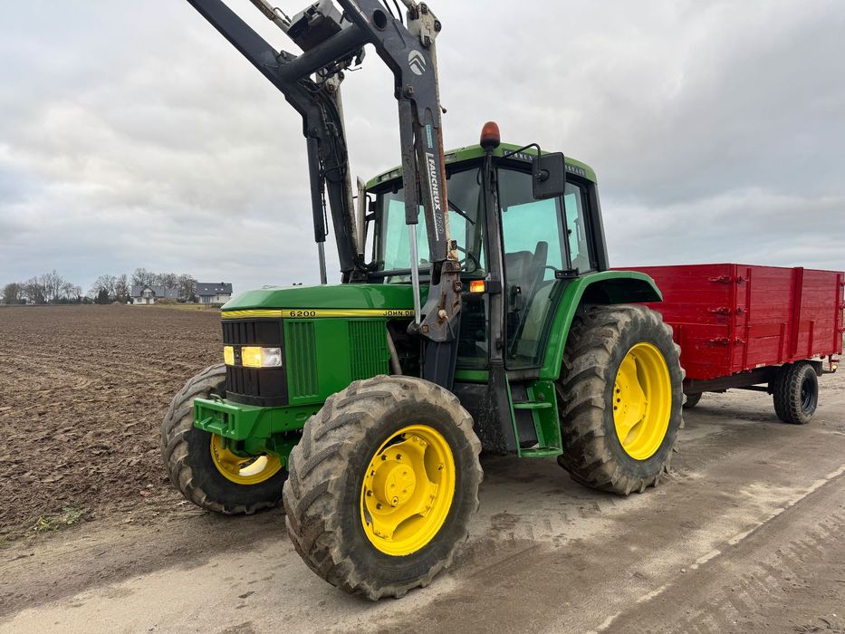 John Deere 6200 z turem samopoziomujący 3 sekcyjny sprowadzony