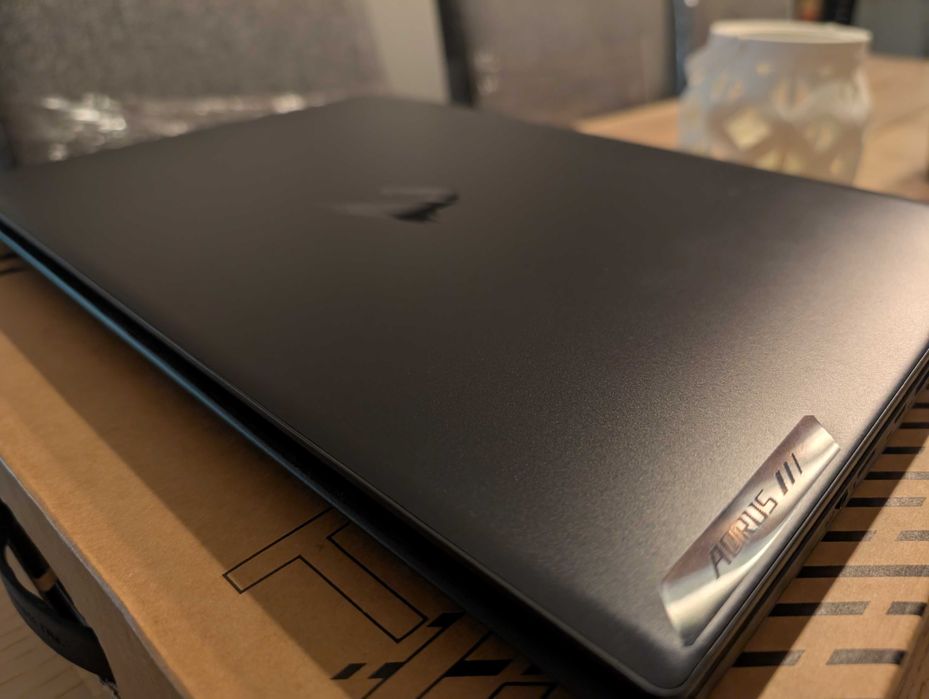 Portátil Gigabyte AORUS 16X (i7 14th - 16GB - SSD 1TB - RTX 4070)