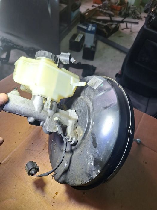 Serwo pompa hamulcowa Volkswagen Golf V 1K1614105AQ