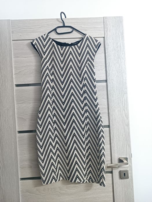 Sukienka Reserved obcisła, rozmiar S