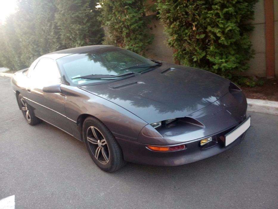 Продам Chevrolet Camaro 3.4 срочно!