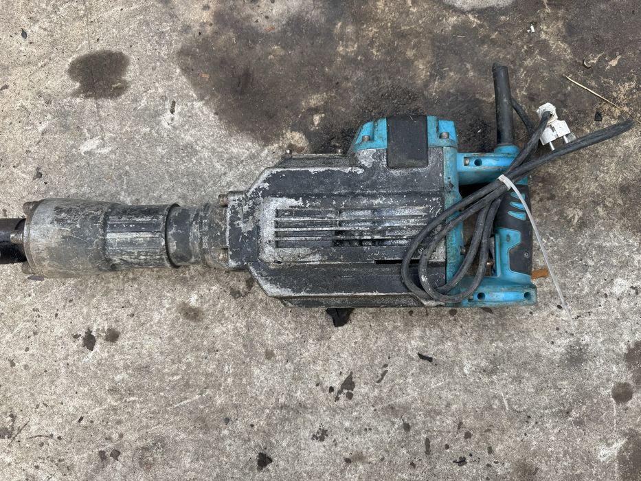 Отбойные молотки рабочие